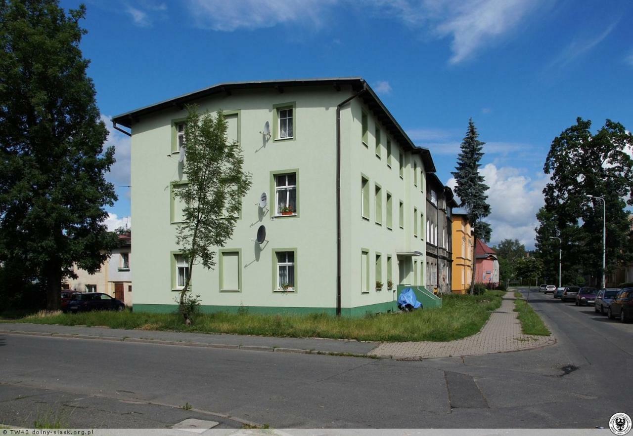 Apartament Oliwia Apartment Jelenia Gora Exterior photo